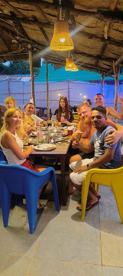 Shantaram Beach Huts Arambol Luaran gambar
